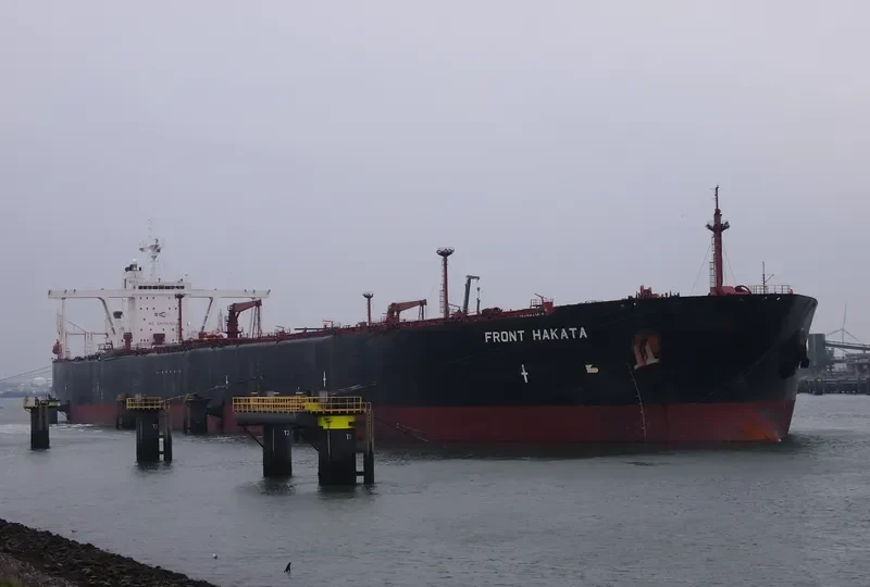 FRONT HAKATA Tanker IMO 9196644 photo 8