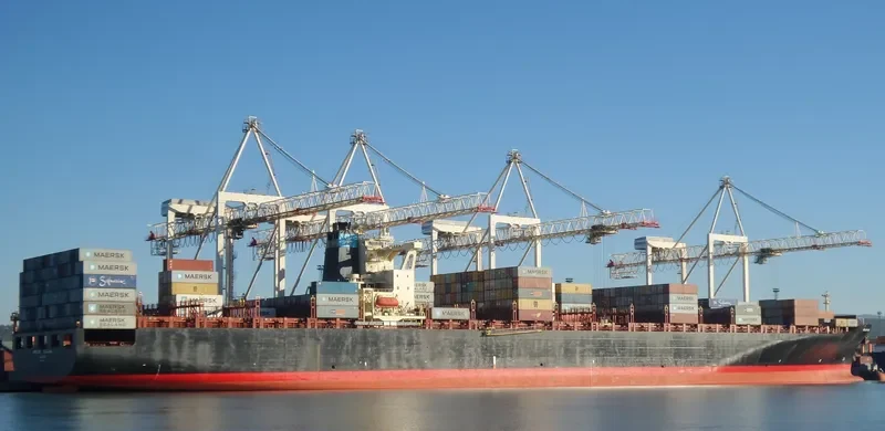 SEALAND MICHIGAN Container Ship IMO 9196864 photo 7