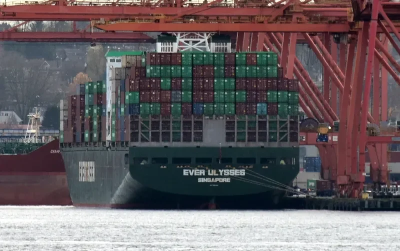 EVER ULYSSES Container Ship IMO 9196955 photo 2