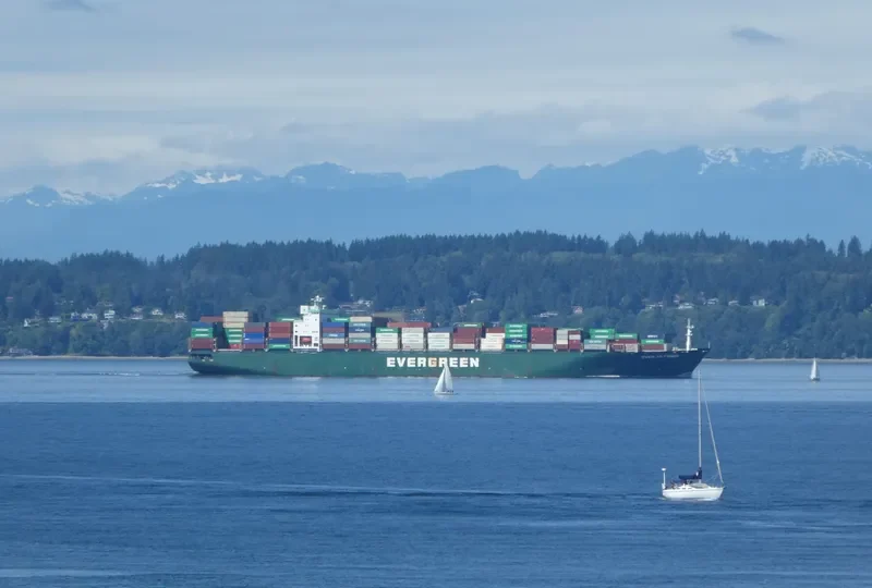EVER ULYSSES Container Ship IMO 9196955 photo 4