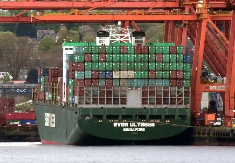 EVER ULYSSES Container Ship IMO 9196955 photo 5
