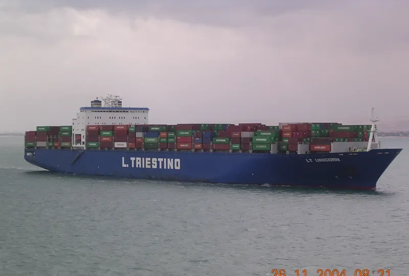 EVER UNICORN Container Ship IMO 9196967 photo 7
