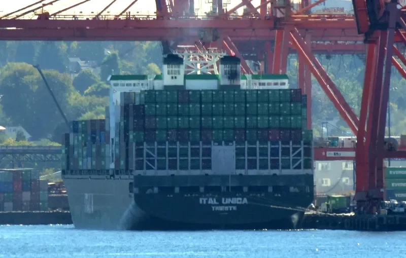 ITAL UNICA Container Ship IMO 9196981 photo 4