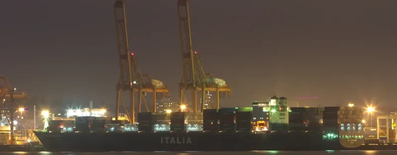 ITAL UNIVERSO Container Ship IMO 9196993