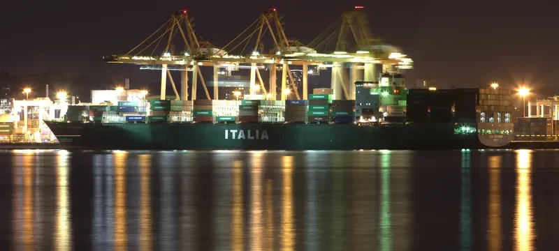 ITAL UNIVERSO Container Ship IMO 9196993 photo 6
