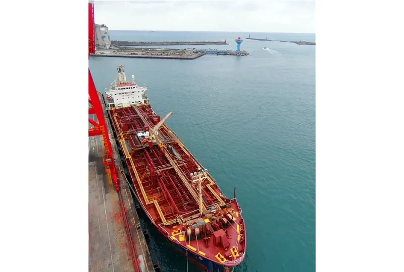 WEALTHY BAY Tanker IMO 9197040 photo 2