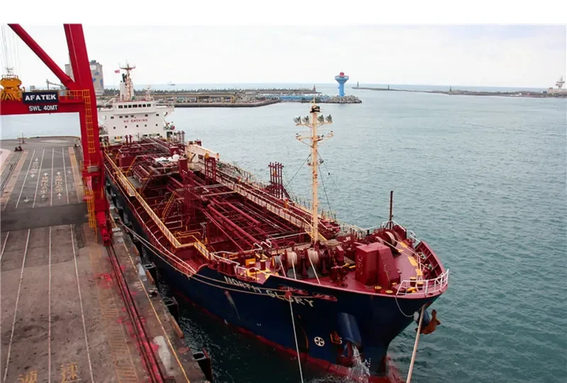 WEALTHY BAY Tanker IMO 9197040 photo 4