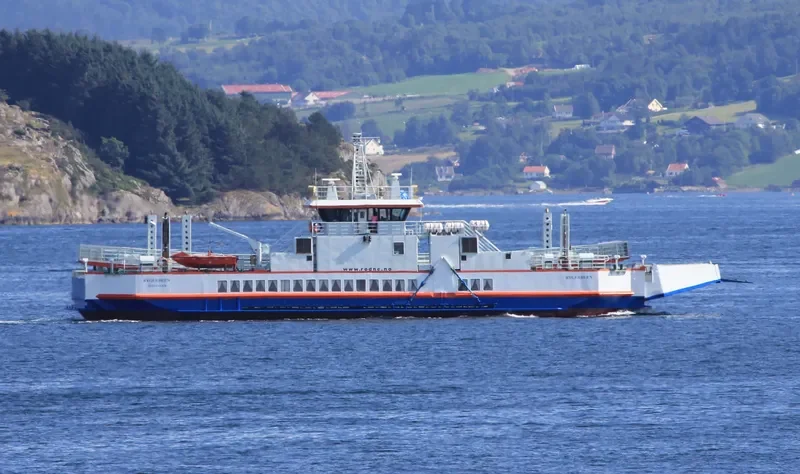 RYGERBUEN Passenger Ship IMO 9197090 photo 9