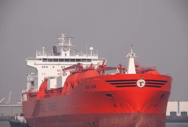 BOW SUN Tanker IMO 9197284 photo 9