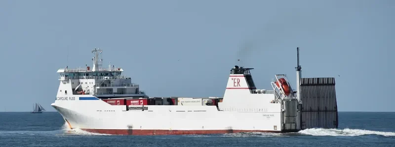 CAROLINE RUSS Ro-Ro IMO 9197533 photo 4
