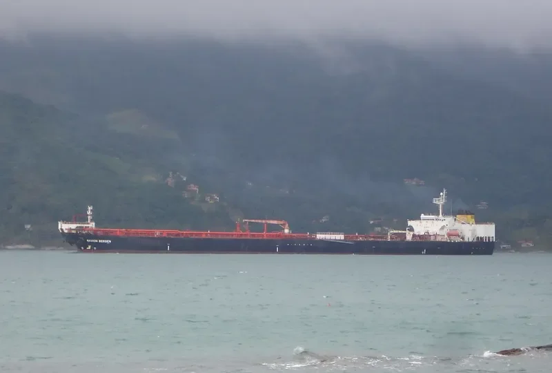 NAVION BERGEN Tanker IMO 9197715 photo 3