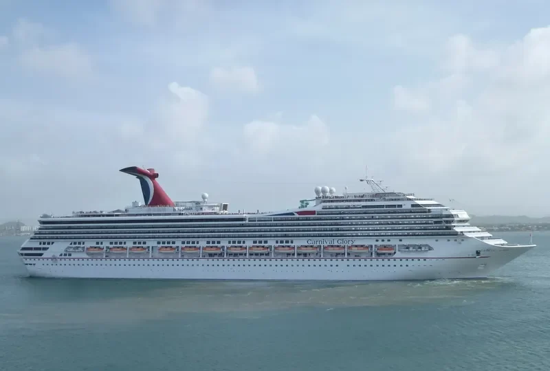 CARNIVAL GLORY Passenger Ship IMO 9198367 photo 10