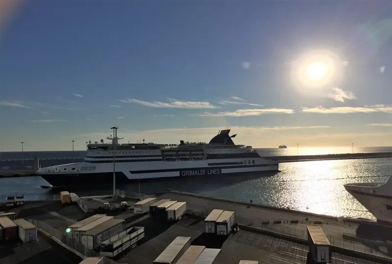 EUROPA PALACE Ro-Ro IMO 9198939