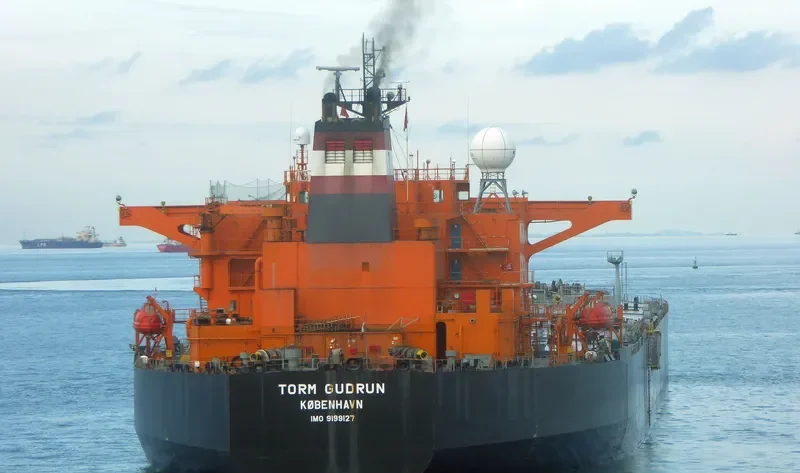 TORM GUDRUN Tanker IMO 9199127 photo 2