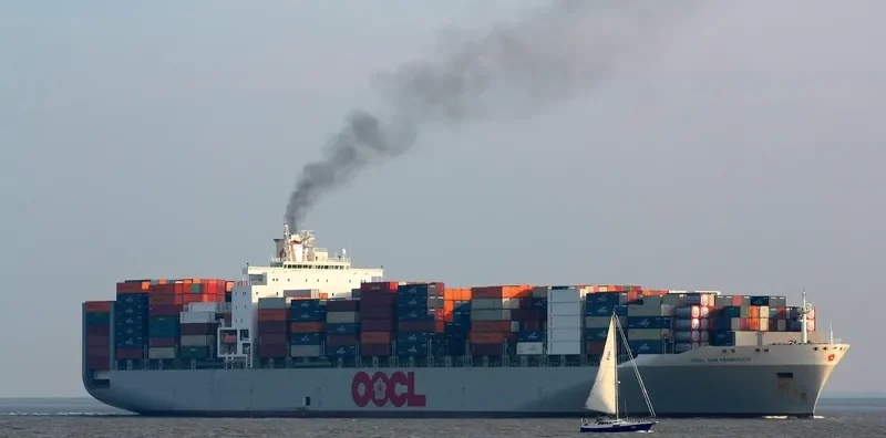 OOCL SAN FRANCISCO Container Ship IMO 9199268 photo 2