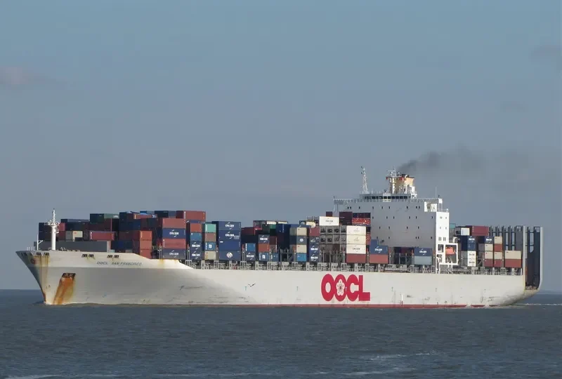 OOCL SAN FRANCISCO Container Ship IMO 9199268 photo 8