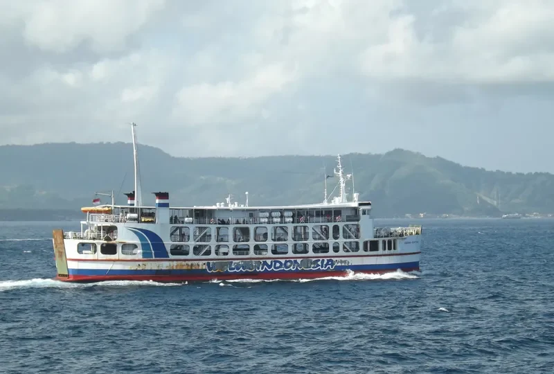 KMP. SWARNA KARTIKA Passenger Ship IMO 9199505 photo 2
