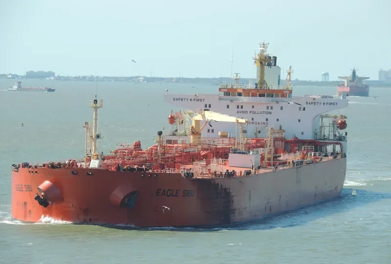 ELISA SEA Tanker IMO 9199828 photo 9