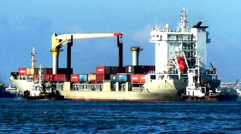 LORCON DUMAGUETE Container Ship IMO 9200017 photo 5