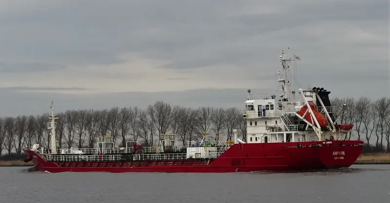 KAPRIFOL Tanker IMO 9200081 photo 8