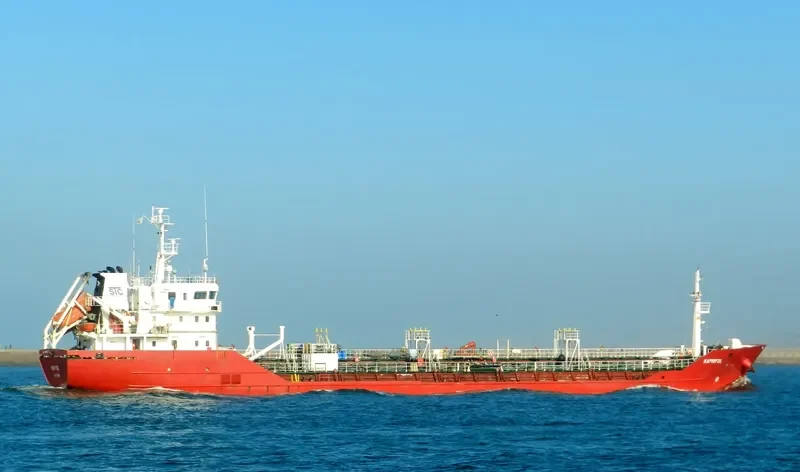 KAPRIFOL Tanker IMO 9200081 photo 9