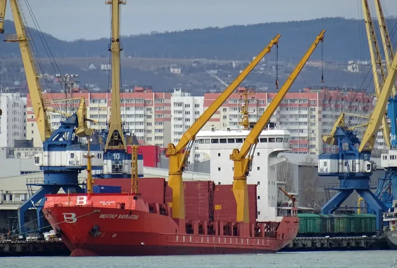 BMI EAGLE Container Ship IMO 9200093 photo 2