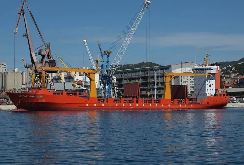 BMI EAGLE Container Ship IMO 9200093 photo 8