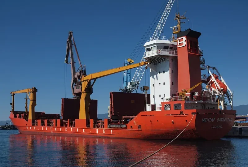 BMI EAGLE Container Ship IMO 9200093 photo 9