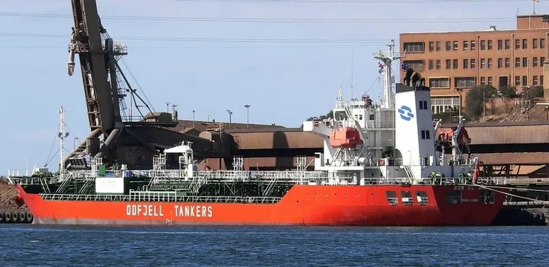 MANDALA Tanker IMO 9200598 photo 9