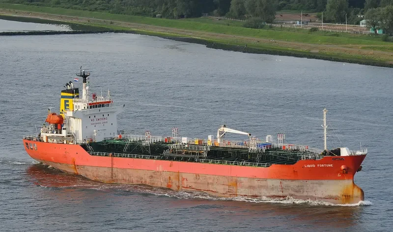 GEUM GANG Tanker IMO 9200603 photo 3
