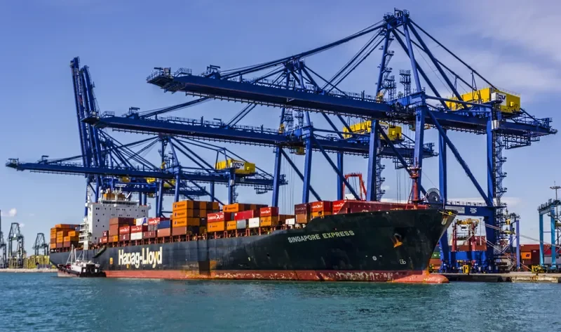 SINGAPORE EXPRESS Container Ship IMO 9200809 photo 8