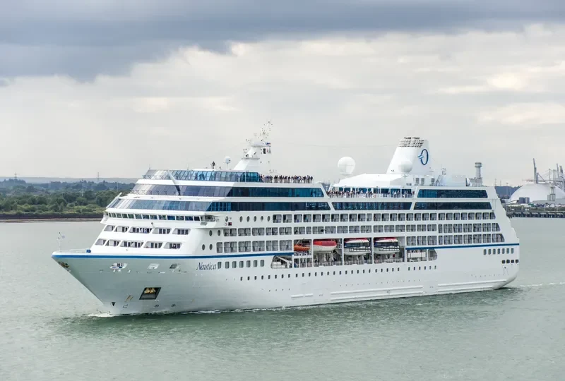 NAUTICA Passenger Ship IMO 9200938 photo 7