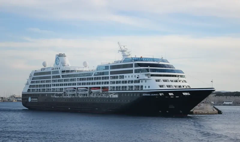 AZAMARA JOURNEY Passenger Ship IMO 9200940 photo 7