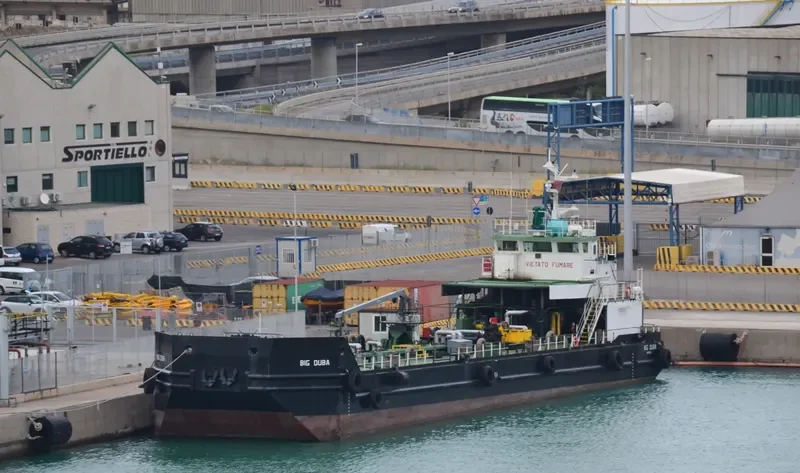 BIG DUBA Tanker IMO 9201138 photo 3