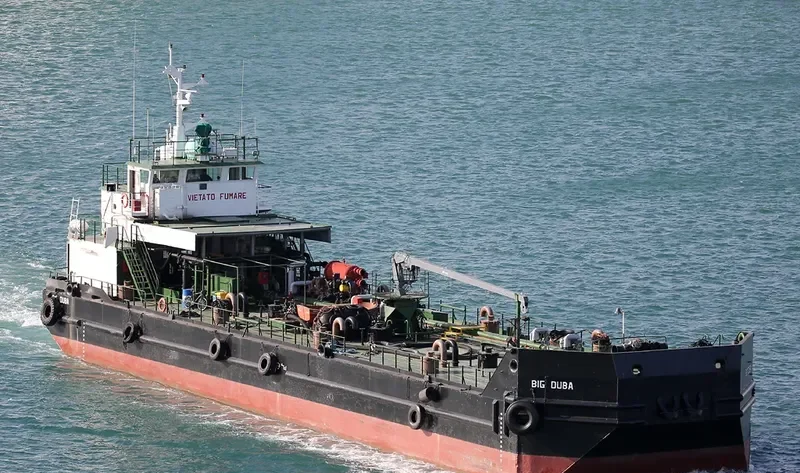 BIG DUBA Tanker IMO 9201138 photo 6