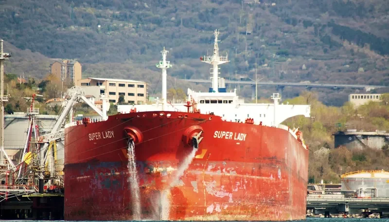 SUPER LADY Tanker IMO 9201592 photo 6