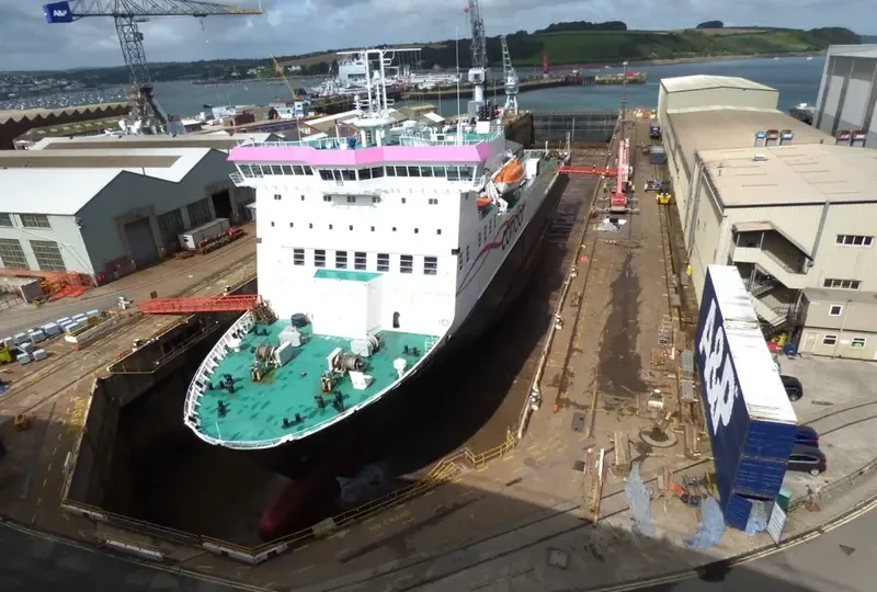 COMMODORE CLIPPER Ro-Ro IMO 9201750 photo 2