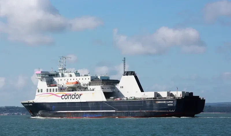 COMMODORE CLIPPER Ro-Ro IMO 9201750 photo 5