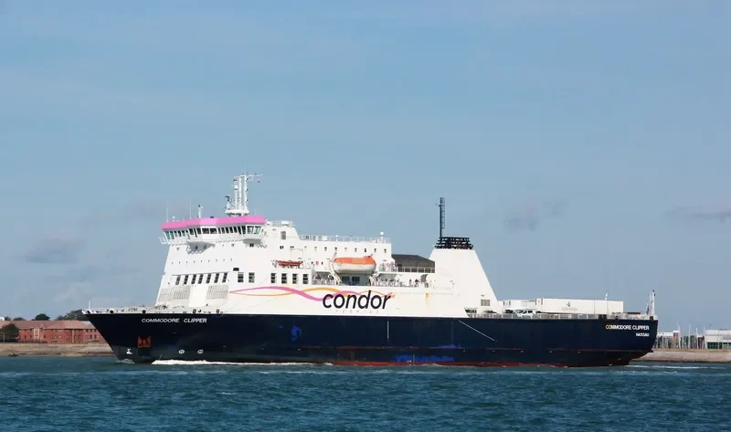 COMMODORE CLIPPER Ro-Ro IMO 9201750 photo 6