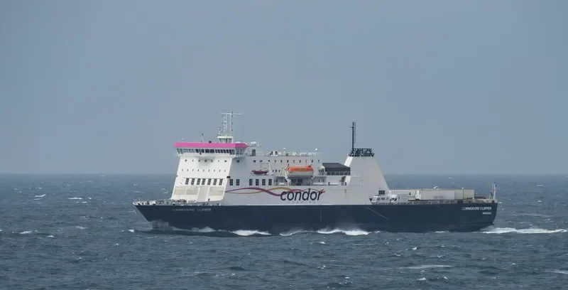 COMMODORE CLIPPER Ro-Ro IMO 9201750 photo 7