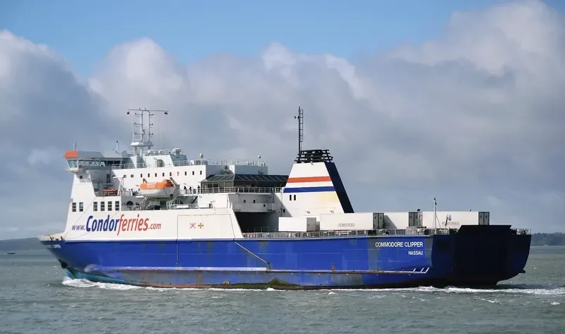 COMMODORE CLIPPER Ro-Ro IMO 9201750 photo 10