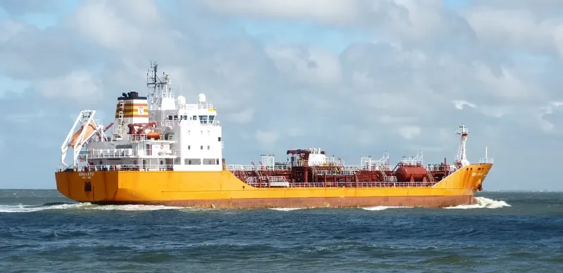 DARMIK Tanker IMO 9201774 photo 9