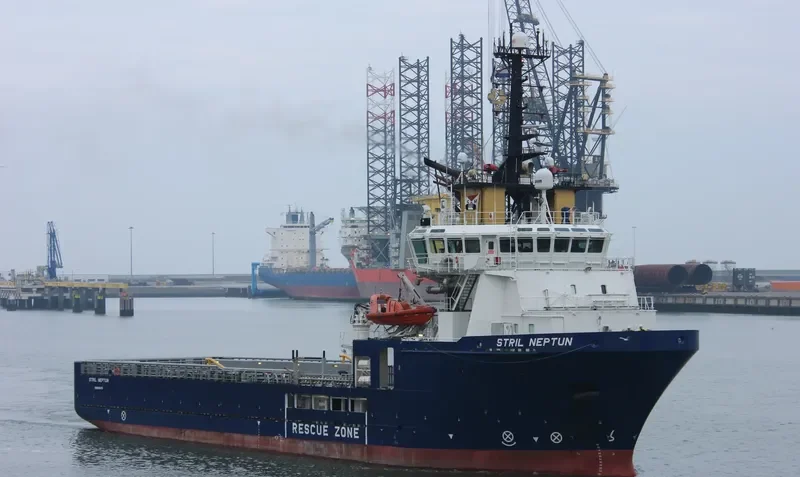 GLAROS Offshore Vessel IMO 9201786 photo 3