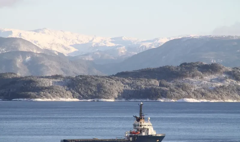 GLAROS Offshore Vessel IMO 9201786 photo 10