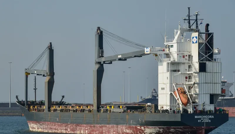 SEVERNIY PROECT Container Ship IMO 9202053 photo 5