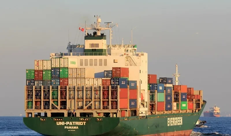 UNI PATRIOT Container Ship IMO 9202168