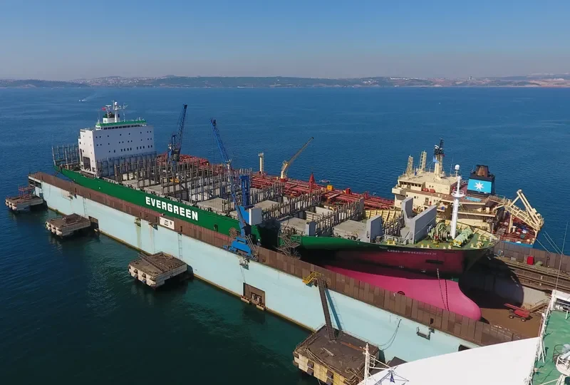 UNI PHOENIX Container Ship IMO 9202170 photo 6