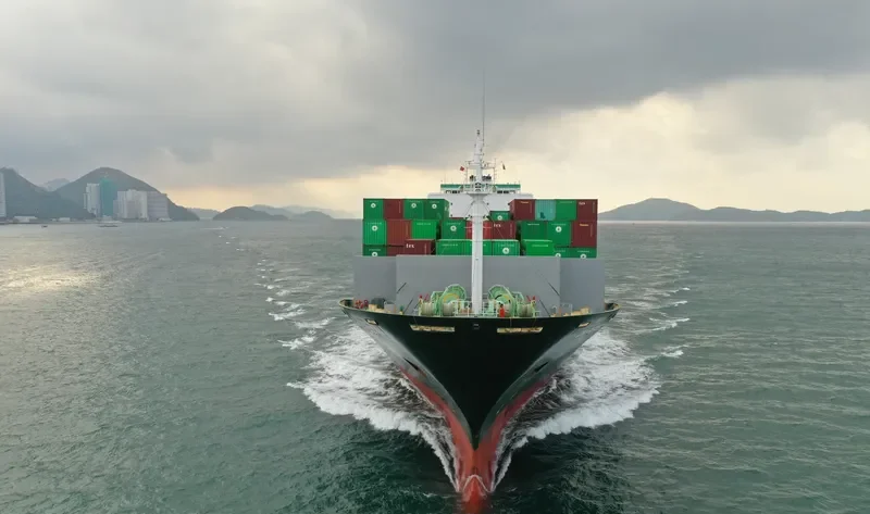 UNI PERFECT Container Ship IMO 9202182 photo 9