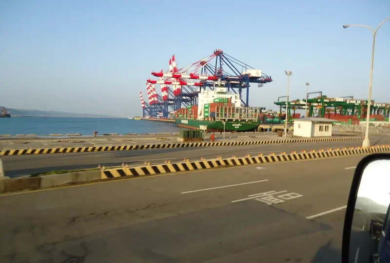 UNI PROBITY Container Ship IMO 9202235 photo 10