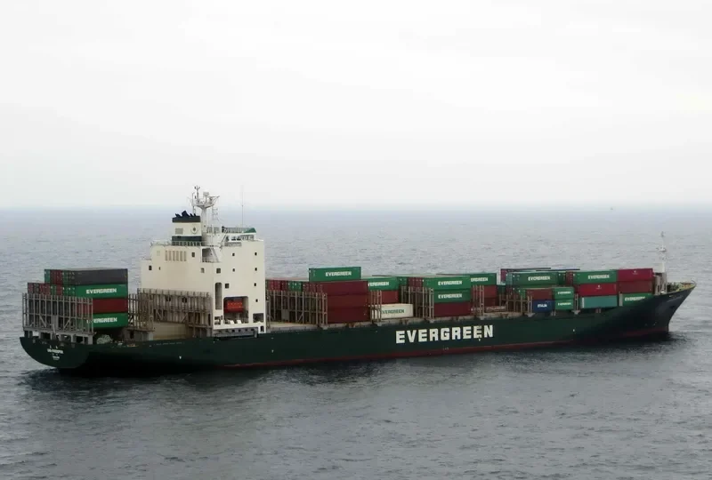 UNI PROSPER Container Ship IMO 9202247 photo 3